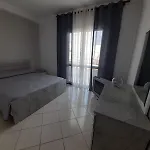 Elezi House بيت للعطل دراس