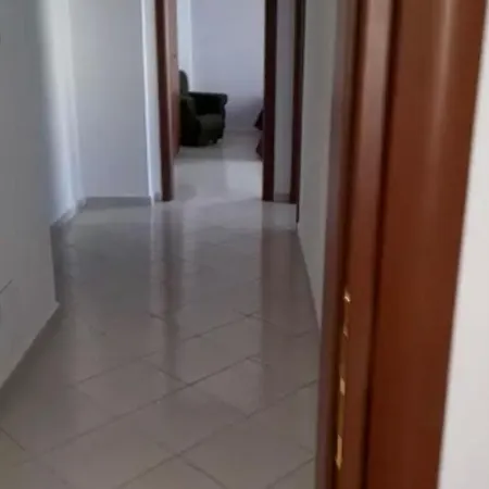 Elezi House * Durrës